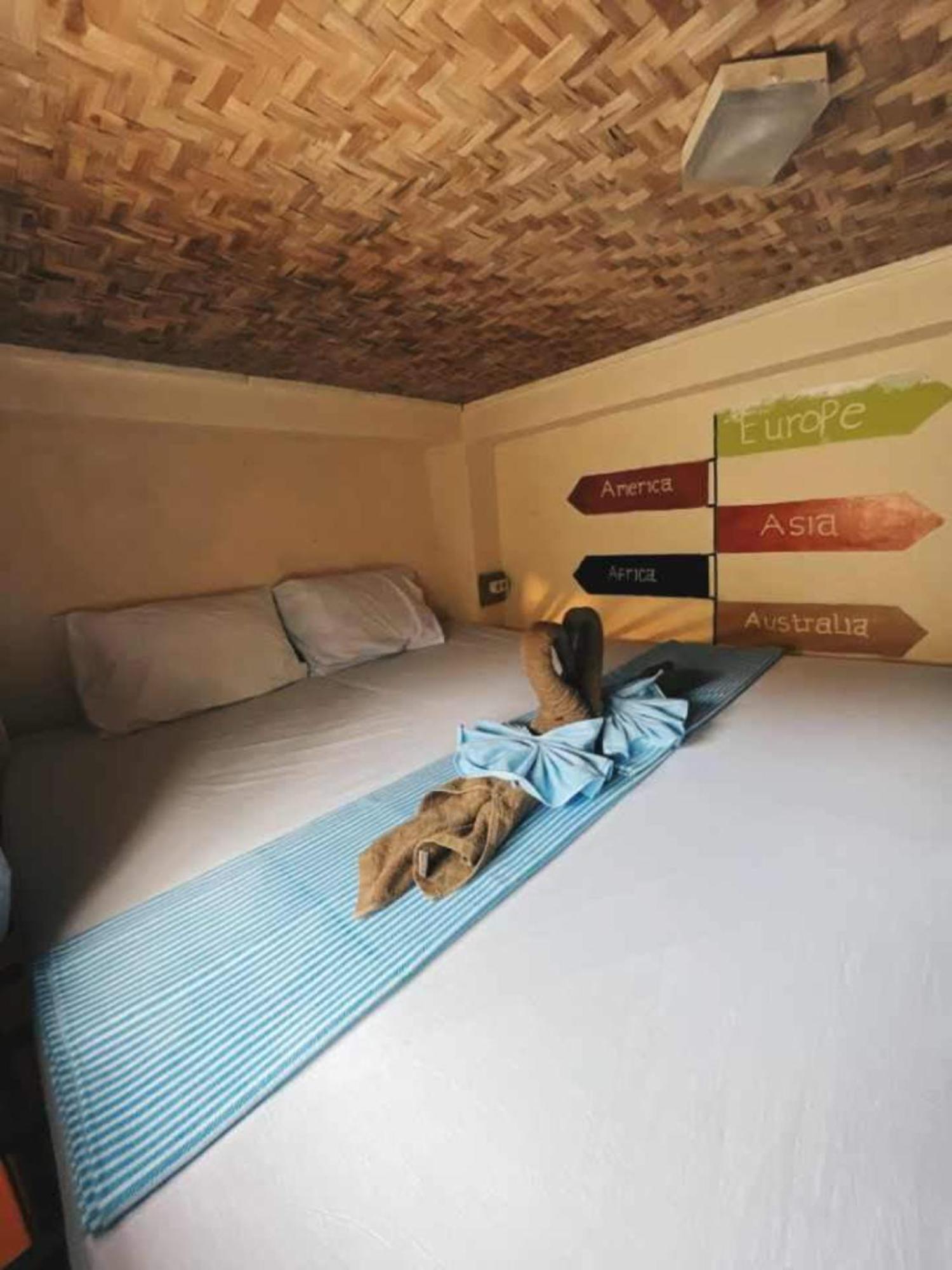 Gili La Boheme Hostel Gili Trawangan Buitenkant foto