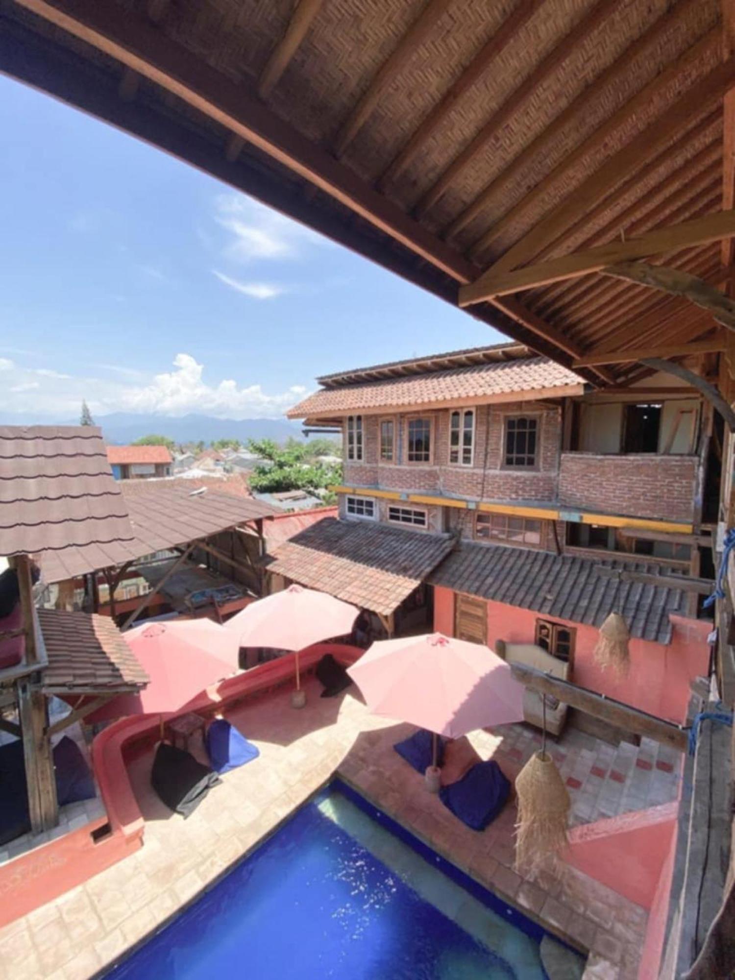 Gili La Boheme Hostel Gili Trawangan Buitenkant foto