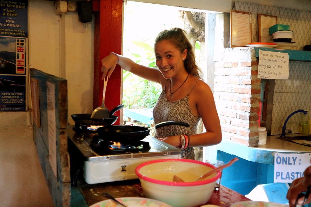 Gili La Boheme Hostel Gili Trawangan Buitenkant foto