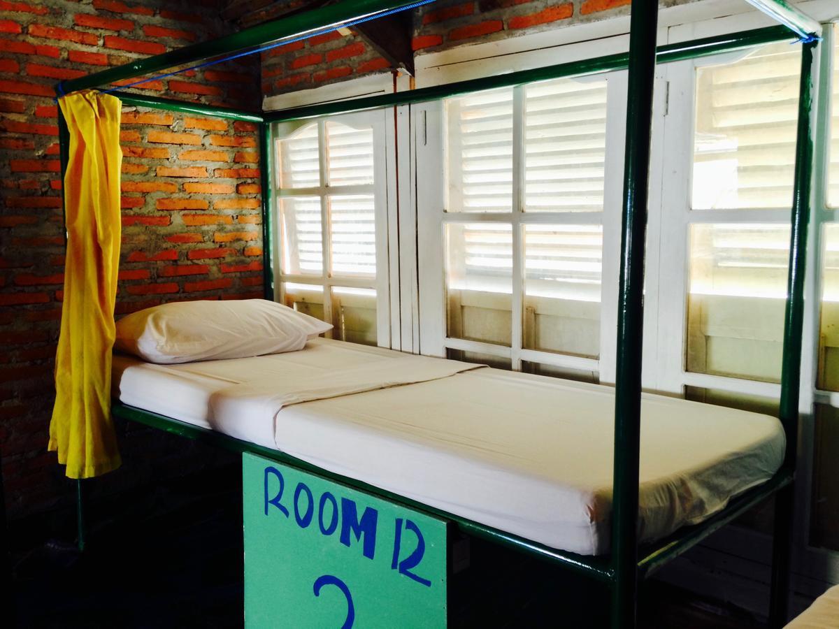 Gili La Boheme Hostel Gili Trawangan Buitenkant foto