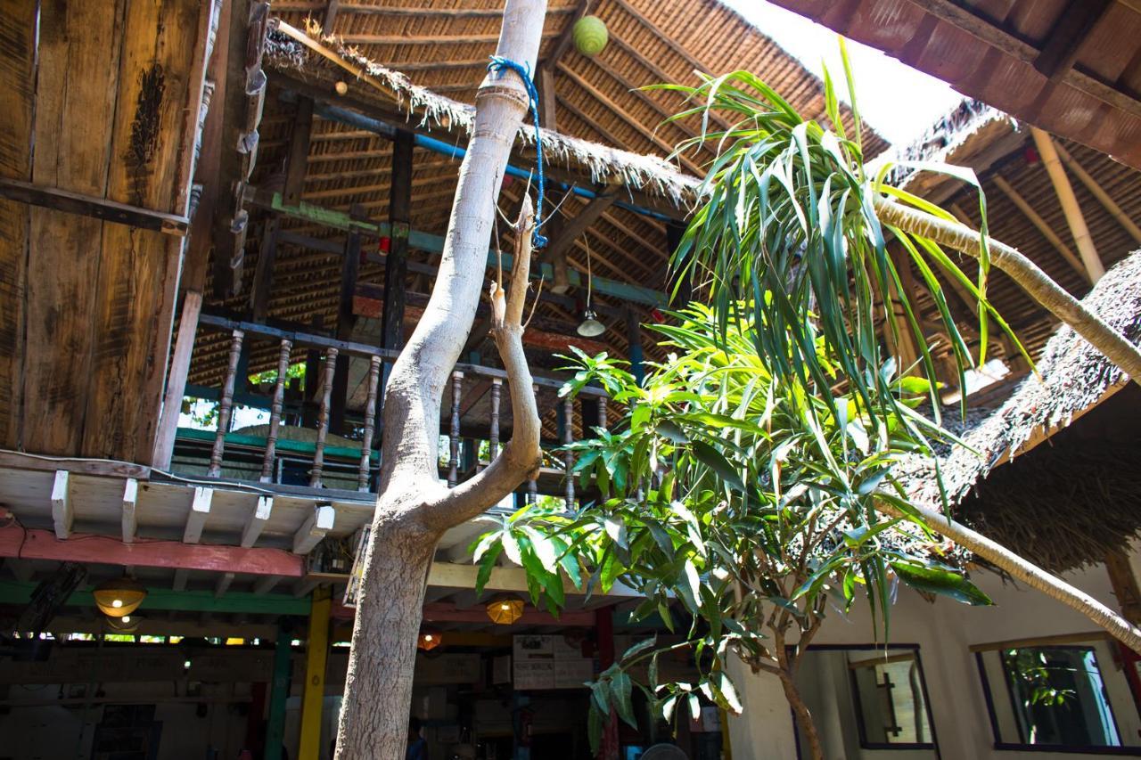 Gili La Boheme Hostel Gili Trawangan Buitenkant foto
